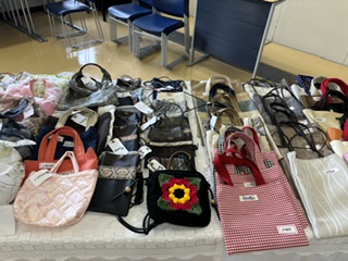 バザー手芸品バッグ